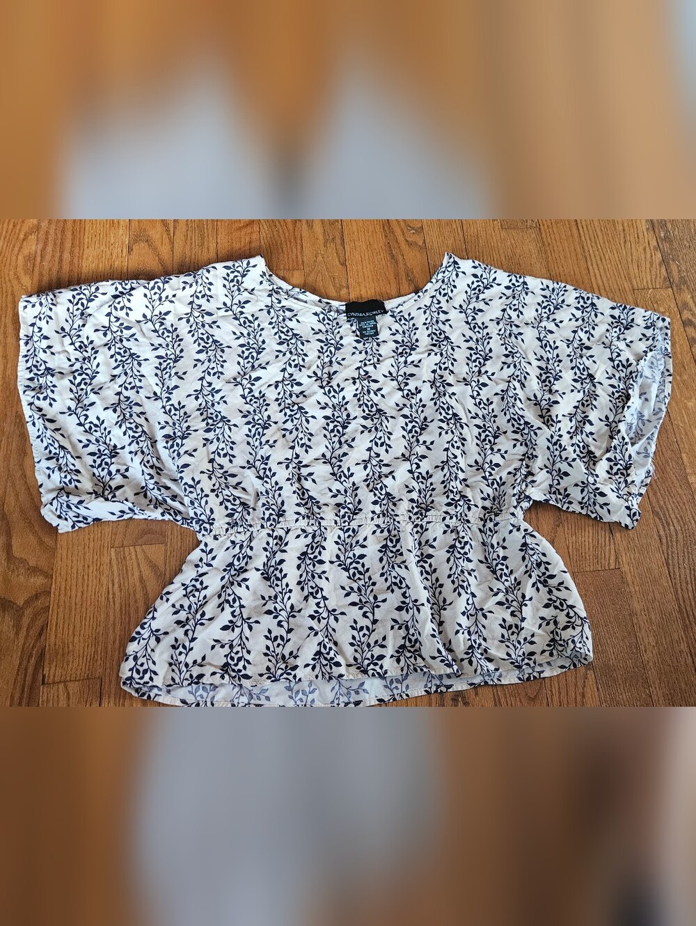 Lightweight White Peplum Top with Navy Leaf Print - Cynthia Rowley Size M